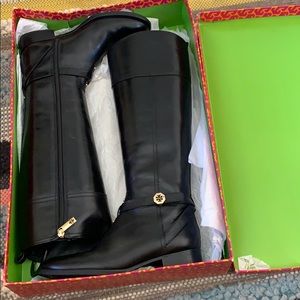 Leather riding boots